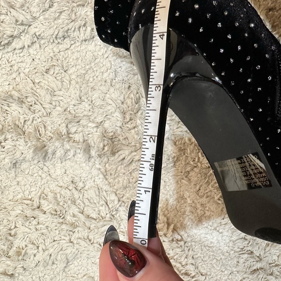 Elegant Black Sparkle Velvet Ankle Boots - Picture 4 of 4